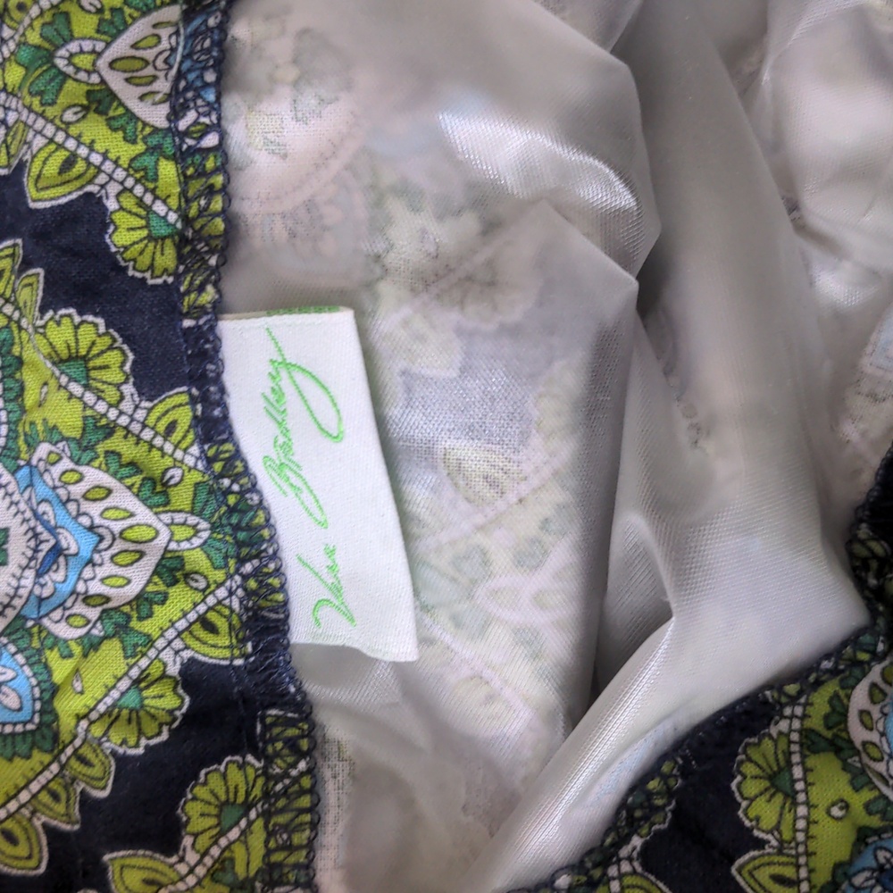 vera Bradley Utility Bag - Picture 2 of 4